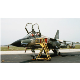 [PTM]07374 1/48 三菱T-2 森林迷彩 プラモデル ハセガワ