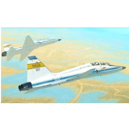 [PTM]02878 1/48 T-38C タロン NASA プラモデル トランペッター
