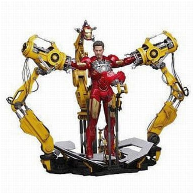 [FIG]パワードスーツ装着機 アイアンマン・マーク4フィギュア付き 「アイアンマン2」1/6塗装済み完成品 ホットトイズ