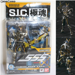 [FIG]S.I.C. 極魂 仮面ライダーカイザ 仮面ライダー555(ファイズ) 完成品 フィギュア バンダイ