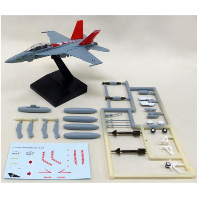 [PTM]1/144 F/A-18F SUPER HORNET VFA-102 CAG機 「ミリタリーエアクラフトシリーズ」 ワンダーフェスティバル2007冬限定品 カフェレオ プラモデル