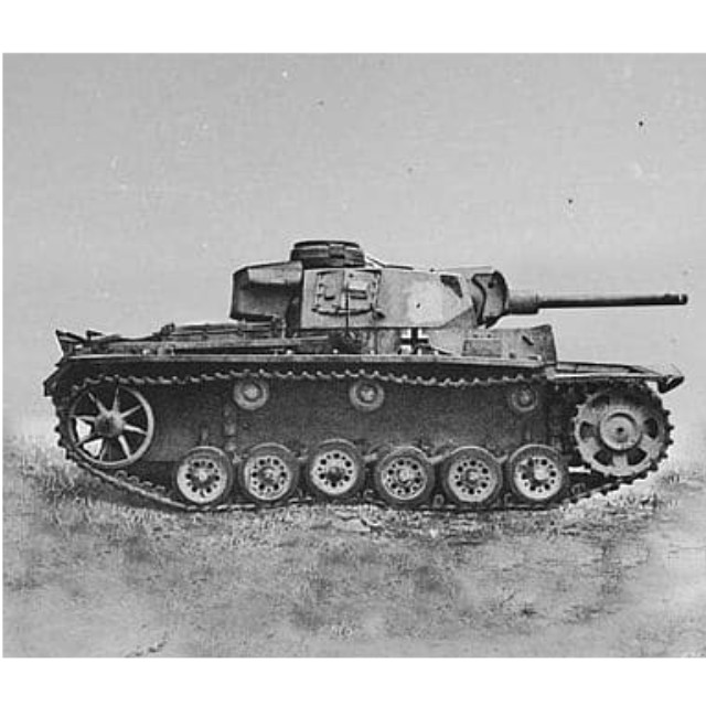 [PTM]1/100 ドイツIII号火炎放射戦車 [ZV6162] ズベズダ プラモデル