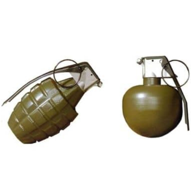 [PTM]1/1 米軍手榴弾MK2・M67 「コンバットシリーズ No.2」 マイクロエース プラモデル