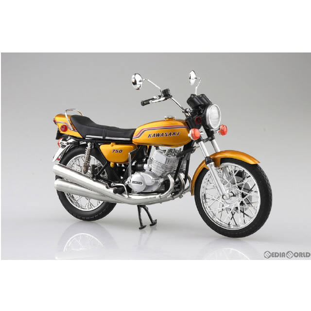 [MDL]1/12 完成品バイク KAWASAKI 750SS MACH IV(ヨーロッパ仕様) キャンディーゴールド ミニカー スカイネット(アオシマ)