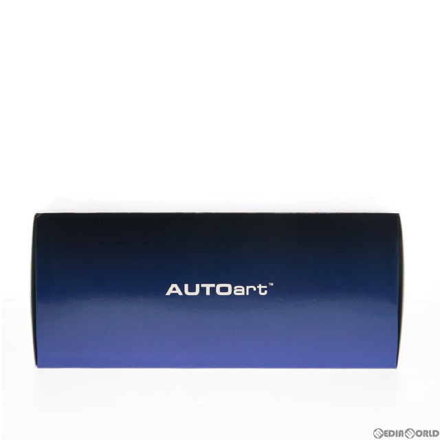[MDL]アストンマーチン DB11(メタリック・ホワイト) 1/18 完成品 ミニカー(70266) AUTOart(オートアート)