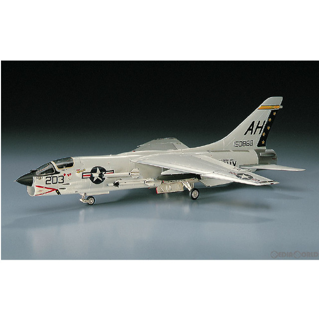 [PTM](再販)1/72 F-8E クルーセイダー プラモデル(C9) ハセガワ