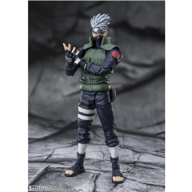 [FIG]S.H.Figuarts(フィギュアーツ) はたけカカシ -勇名轟く写輪眼の英雄- NARUTO-ナルト- 疾風伝 完成品 可動フィギュア バンダイスピリッツ