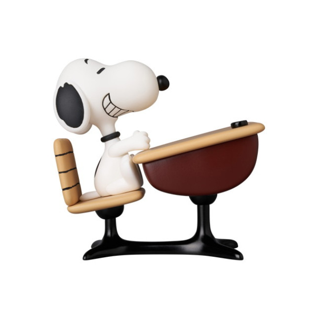 [FIG] ウルトラディテールフィギュア No.844 Snoopy(スヌーピー) with desk UDF PEANUTS(ピーナッツ) SERIES 18 完成品 フィギュア メディコム・トイ