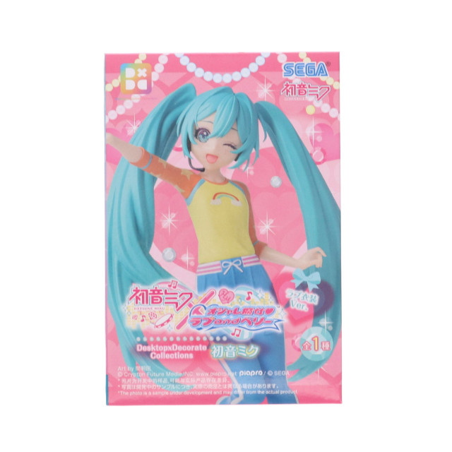 [FIG] 初音ミク(ラブ衣装) 初音ミク×オシャレ魔女 ラブ and ベリー Desktop×Decorate Collections『初音ミク』ラブ衣装Ver. フィギュア プライズ(1118404) セガ