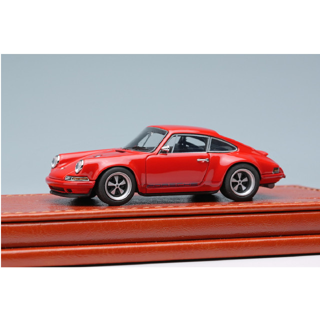 [MDL] 1/64 Singer(シンガー) 911(964) Coupe ガーズレッド 完成品 ミニカー(TM001O) Titan 64(タイタン64)
