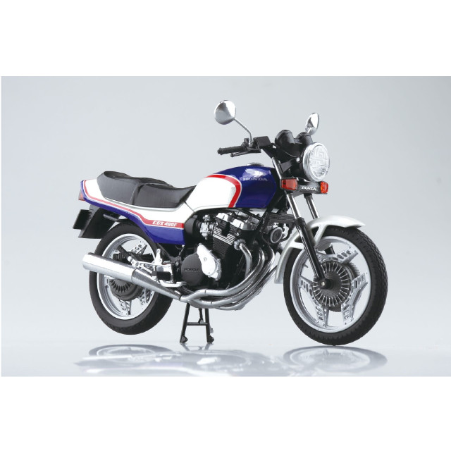 [MDL] 1/12 完成品バイク ホンダ CBX400F パール/キャンディブルー 完成品 ミニカー(111598) スカイネット/アオシマ