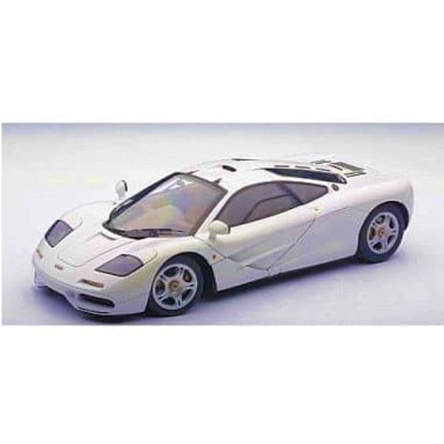 [MDL] Signature 1/18 McLAREN(マクラーレン) F1(WHITE) 完成品 ミニカー(76004) AUTOart(オートアート)