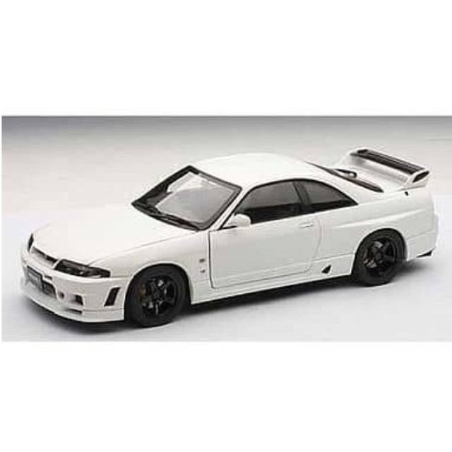 [MDL] MILLENNIUM 1/18 日産スカイライン GT-R(R33) ニスモ Rチェーン(マット・ホワイト) 完成品 ミニカー(77325) AUTOart(オートアート)