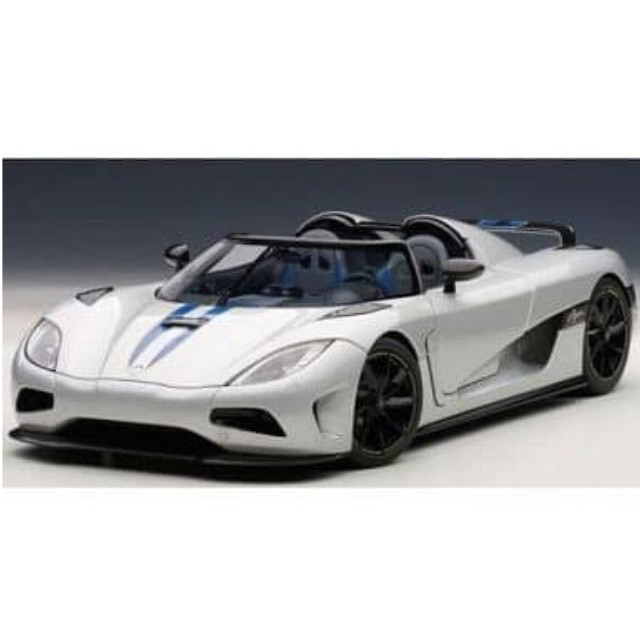 [MDL] Signature 1/18 Koenigsegg Agera(ケーニグゼグ アゲーラ)(シルバーグレー) 完成品 ミニカー(79006) AUTOart(オートアート)