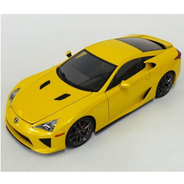 [MDL] ダイキャスト・モデルカー シグネチャーシリーズ 1/18 レクサス LFA パール・イエロー) 完成品 ミニカー(78834) AUTOart(オートアート)