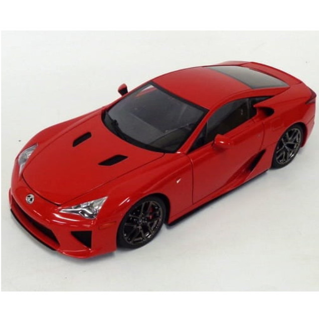 [MDL] シグネチャーシリーズ 1/18 LEXUS LFA(レッド) 完成品 ミニカー(78833) AUTOart(オートアート)