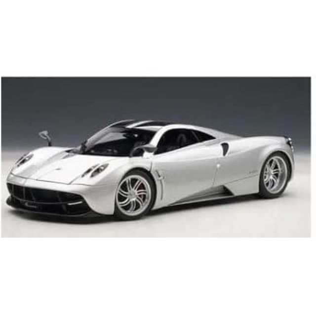 [MDL] 1/18 パガーニ ウアイラ(シルバー) 「シグネチャーシリーズ」  完成品 ミニカー(78266) AutoArt(オートアート)
