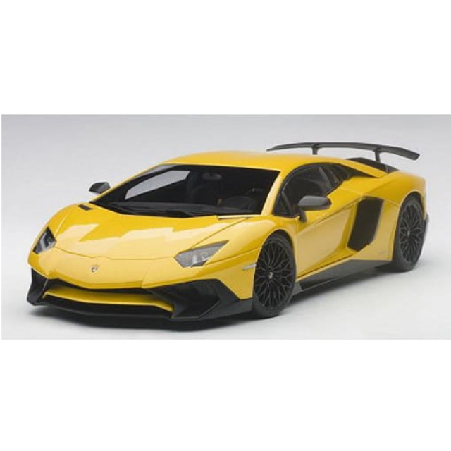 [MDL] 1/18 ランボルギーニ アヴェンタドール LP750-4 SV(メタリック・イエロー)  完成品 ミニカー(74558) AutoArt(オートアート)