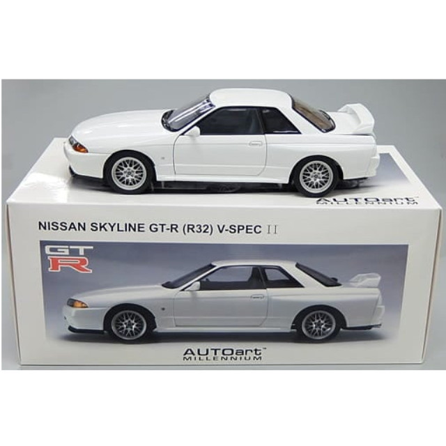[MDL] 1/18 NISSAN SKYLINE GT-R R32 V-SPEC II(クリスタルホワイト) 「MILLENNIUM」  完成品 ミニカー(77345) AutoArt(オートアート)