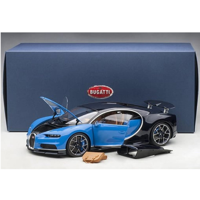 [MDL] 1/18 ブガッティ シロン 2017 (フレンチ・ブルー/ダーク・ブルー)  完成品 ミニカー(70993) AutoArt(オートアート)