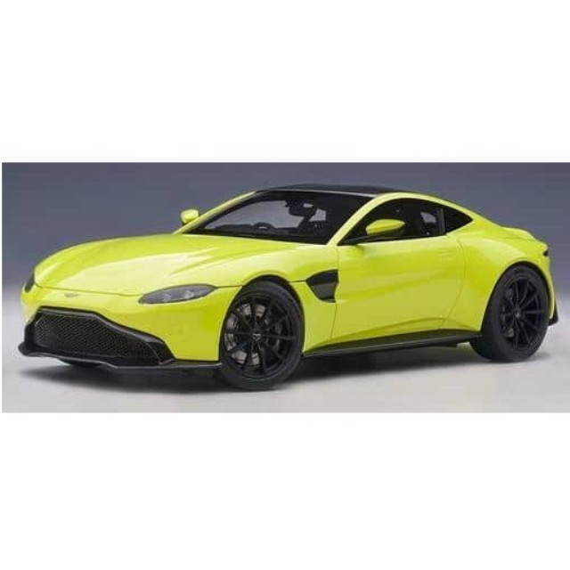 [MDL] 1/18 アストンマーチン ヴァンテージ 2019(メタリック・ライムグリーン×カーボンブラック・ルーフ) 「オートアート・コンポジットモデルシリーズ」  完成品 ミニカー(70279) AutoArt(オートアート)
