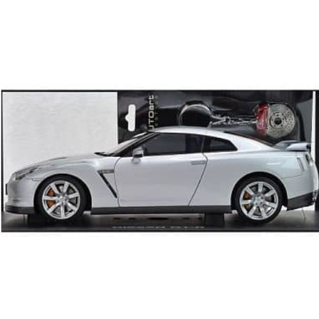[MDL] 1/18 日産GT-R シルバー ブレーキディスク・キーチェーンレッド  完成品 ミニカー(387094) AutoArt(オートアート)