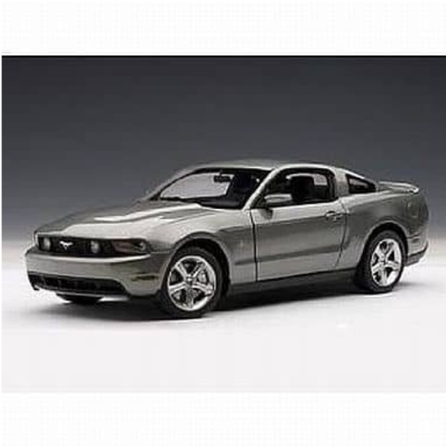 [MDL] 1/18 フォード マスタング GT 2010 グレーメタリック  完成品 ミニカー(72911) AutoArt(オートアート)