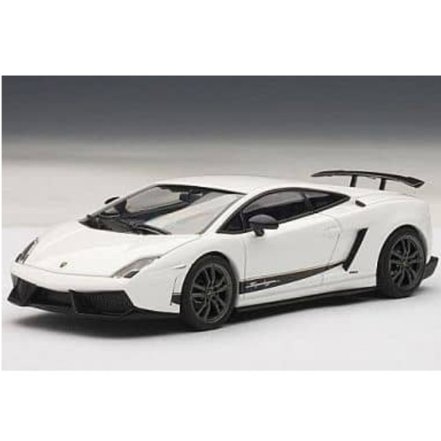 [MDL] 1/43 ランボルギーニ ガヤルド LP570-4 スーパーレジェーラ (ホワイト) 完成品 ミニカー(54643) AutoArt(オートアート)