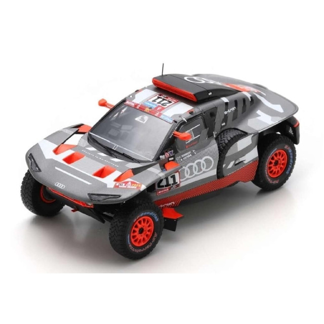 [MDL] 1/18 Audi RS Q e-tron Dakar Rally 2023 M. Ekstrom - E. Bergkvist #211 完成品 ミニカー(18S790) SPARK(スパーク)