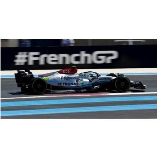 [MDL] 1/18 Mercedes-AMG Petronas F1 W13 E Performance #44 Mercedes-AMG Petronas F1 Team 2nd French GP 2022 - 300th GP Lewis Hamilton ミニカー(18S769) SPARK
