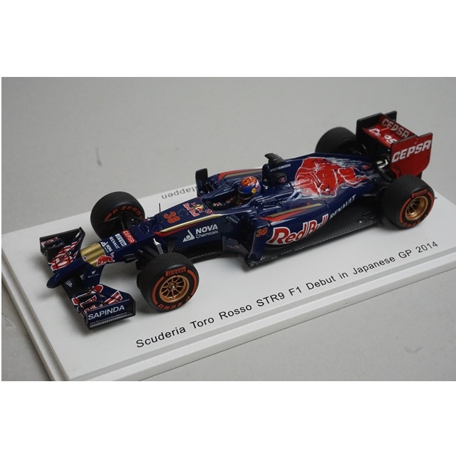 [MDL] 1/43 Scuderia Toro Rosso STR9 F1 Debut in Japanese GP 2014 Red Bull #38(ブルー×レッド) Forza別注 完成品 ミニカー(TR005) SPARK(スパーク)