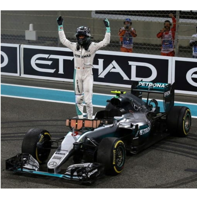 [MDL] 1/43 Mercedes F1 W07 Hybrid 2nd place Abu Dhabi GP 2016 #6(シルバー×ライトグリーン) 完成品 ミニカー(S5025) SPARK(スパーク)