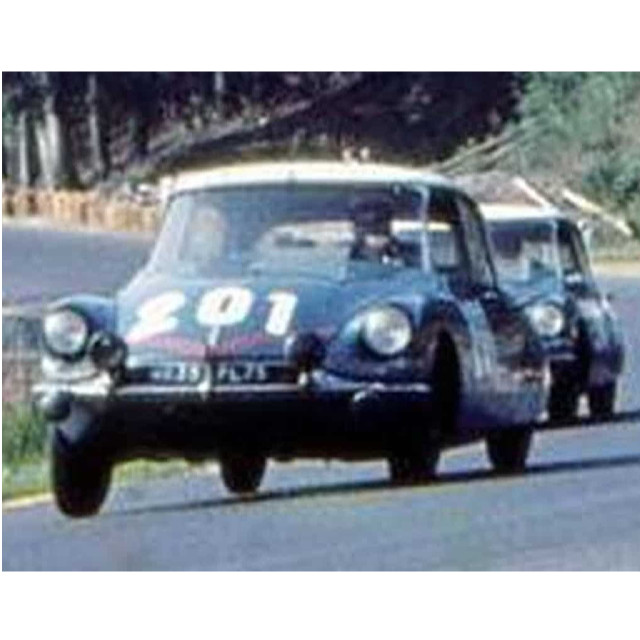 [MDL] 1/43 Citroen DS 19 24H Spa 1964 G. Verrier - A. Bertaut #201 完成品 ミニカー(100SPA01) SPARK(スパーク)