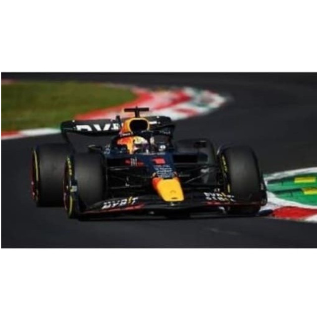 [MDL] 1/43 Oracle Red Bull Racing RB18 Oracle Red Bull Racing Winner Italian GP 2022 Max Verstappen #1 完成品 ミニカー(S8550) SPARK(スパーク)
