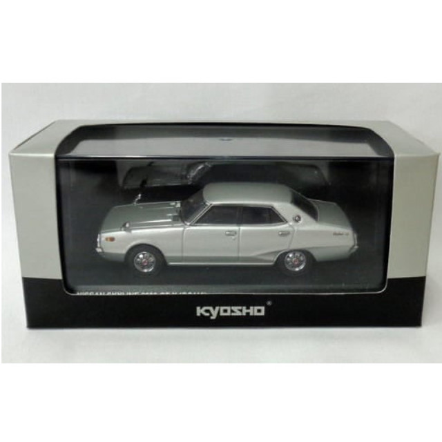 [MDL] 1/43 NISSAN SKYLINE 2000 GT-X GC110(シルバーメタリック)  完成品 ミニカー(03271S) 京商