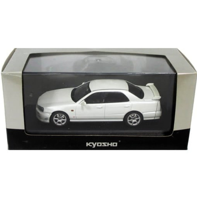 [MDL] 1/43 Nissan Skyline 25GT-X Turbo First-term type(ホワイトパール) 完成品 ミニカー(03251W) 京商