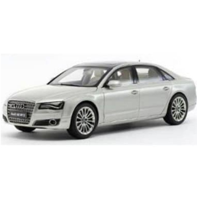 [MDL]  1/18 アウディA8 L W12 (キュヴェシルバー)  完成品 ミニカー(K09231CS) 京商