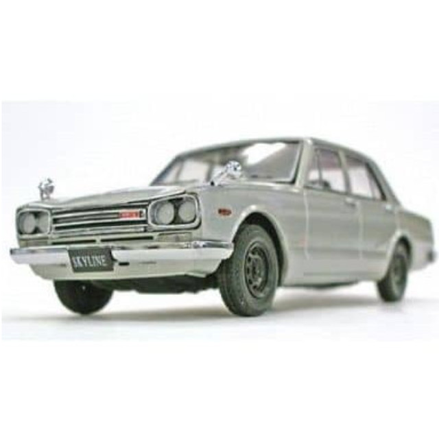 [MDL] 1/43 ニッサン スカイライン 2000GT-R 1969 前期型 (PGC10/4ドア /エンジン付) (シルバー) 完成品 ミニカー(K05510S) 京商