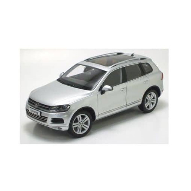 [MDL] 1/18 Volkswagen Touareg 2010 FSI クールシルバーメタリック ダイキャストモデル 完成品 ミニカー(K08821CS) 京商