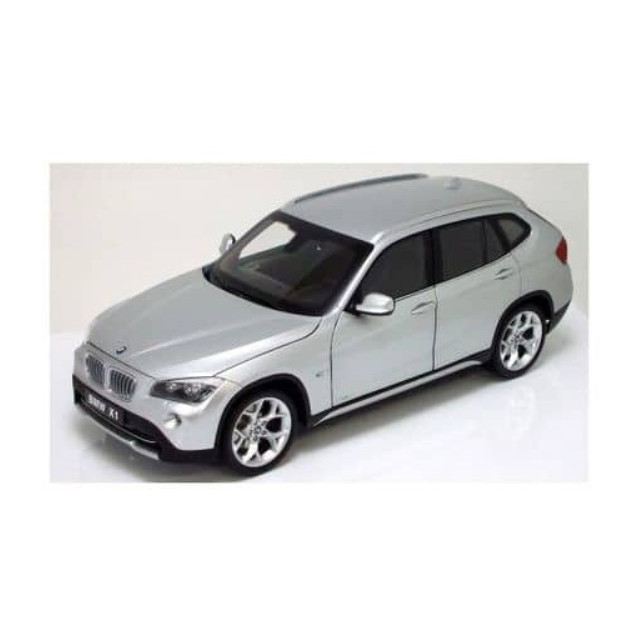 [MDL]  1/18 BMW X1-Titan Silver  完成品 ミニカー(K08791S) 京商