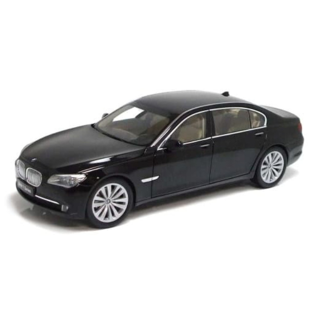 [MDL] 1/18 New BMW 7Series F02 Long Wheel Base Version(ブラックメタリック)  完成品 ミニカー(K08781BK) 京商
