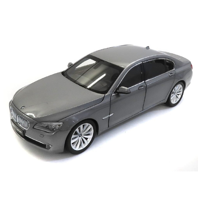[MDL] 1/18 BMW 750Li F02(グレー)  完成品 ミニカー(K08781GR) 京商